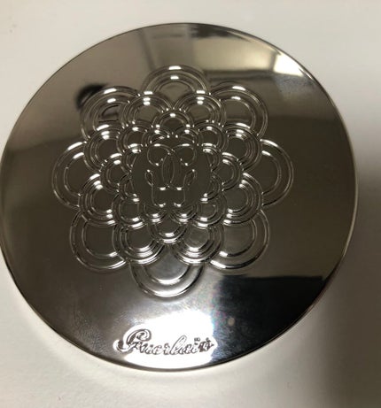 メテオリット コンパクト/GUERLAIN/プレストパウダーを使ったクチコミ(2枚目)