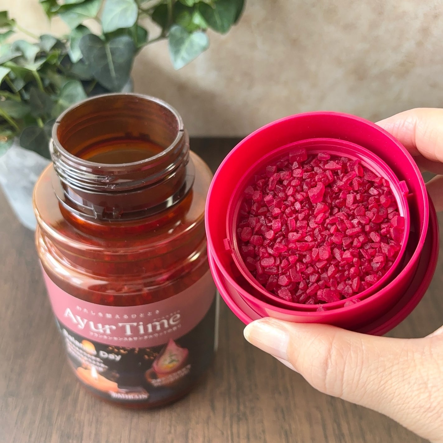 アーユルタイム バランスデイ バスソルト フランキンセンス&サンダルウッドの香り/バスクリン/無機塩系入浴剤を使ったクチコミ(2枚目)