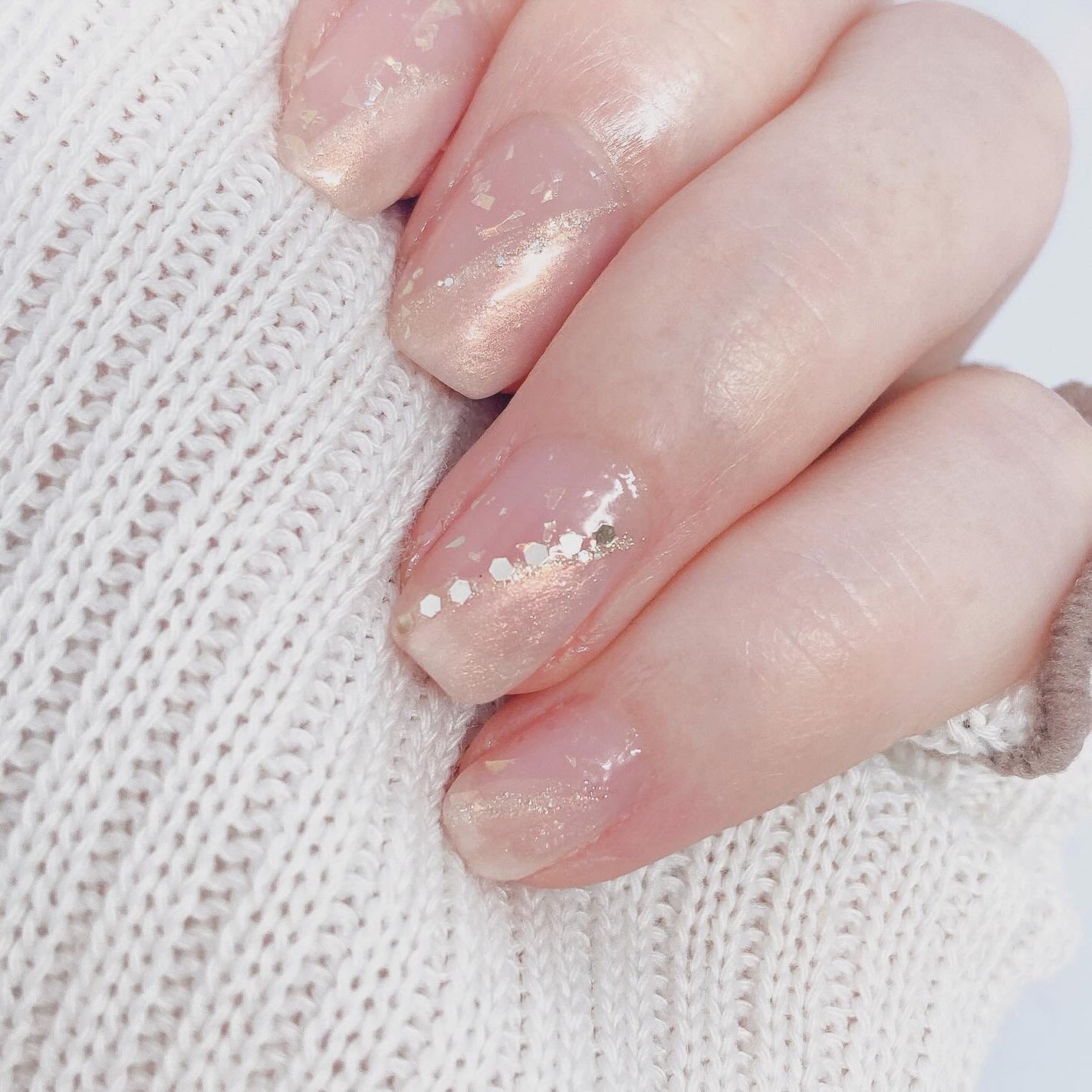 カラフルネイルズ/キャンメイク/マニキュアを使ったクチコミ(5枚目)