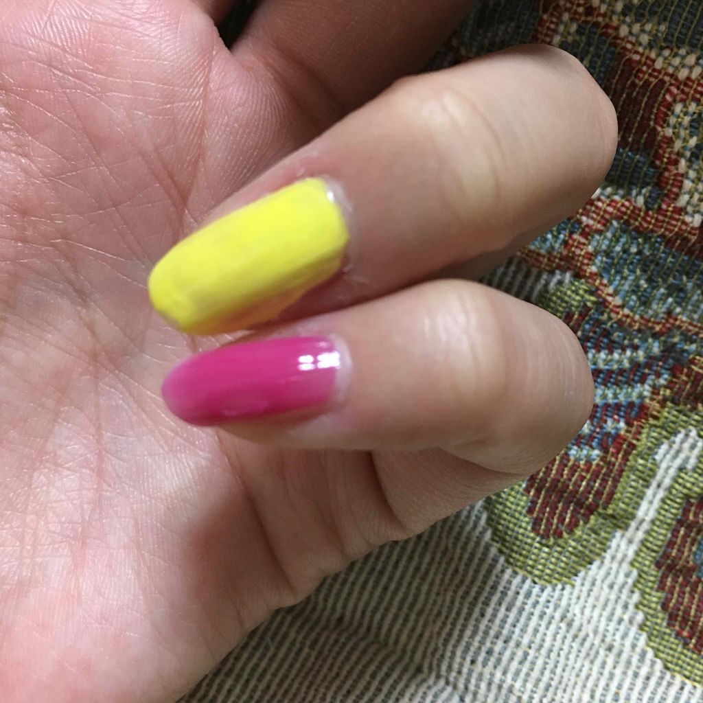 カンコレネイルカラー/DAISO/マニキュアを使ったクチコミ(3枚目)