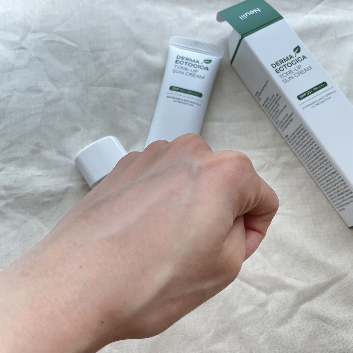 ダーマエクトシカトーンアップサンクリーム/Neulii/日焼け止めクリームを使ったクチコミ（2枚目）