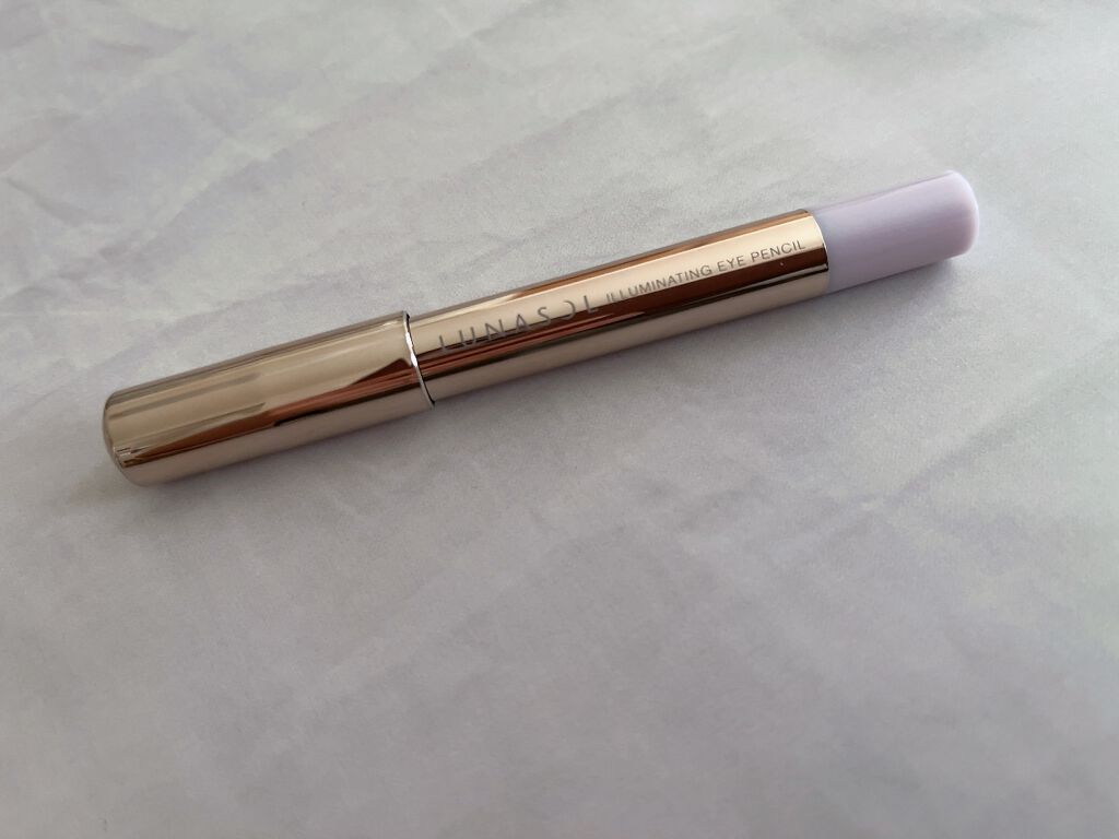 イルミネイティング アイペンシル/LUNASOL/スティックアイシャドウを使ったクチコミ(1枚目)