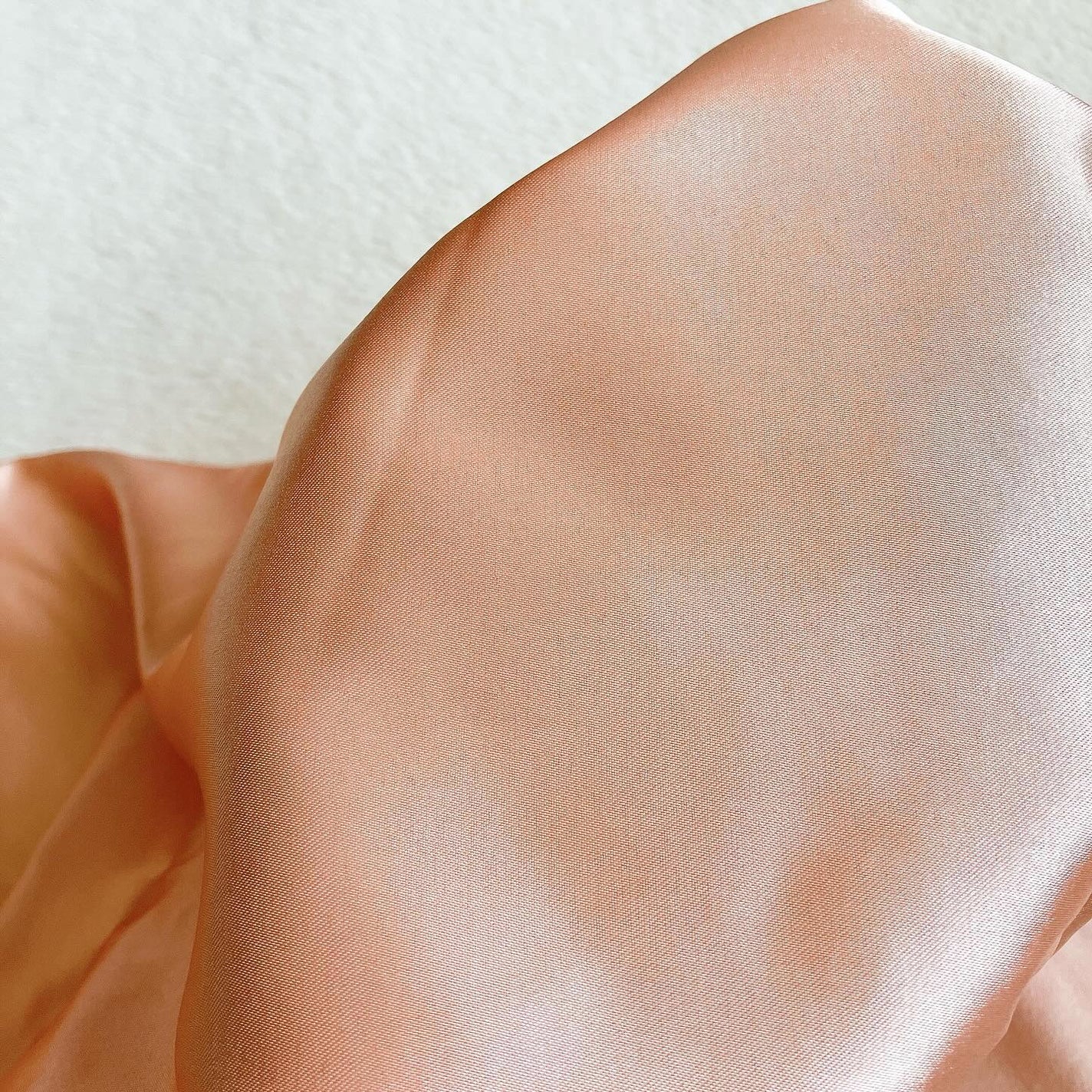 SEAWIND シルク枕カバー/SEAWIND/ヘアケアグッズを使ったクチコミ(3枚目)