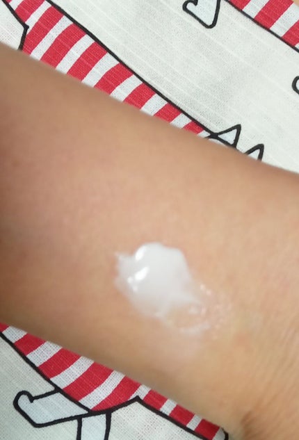 バクシア モイスチャーアップクリーム/White Rush/フェイスクリームを使ったクチコミ(2枚目)