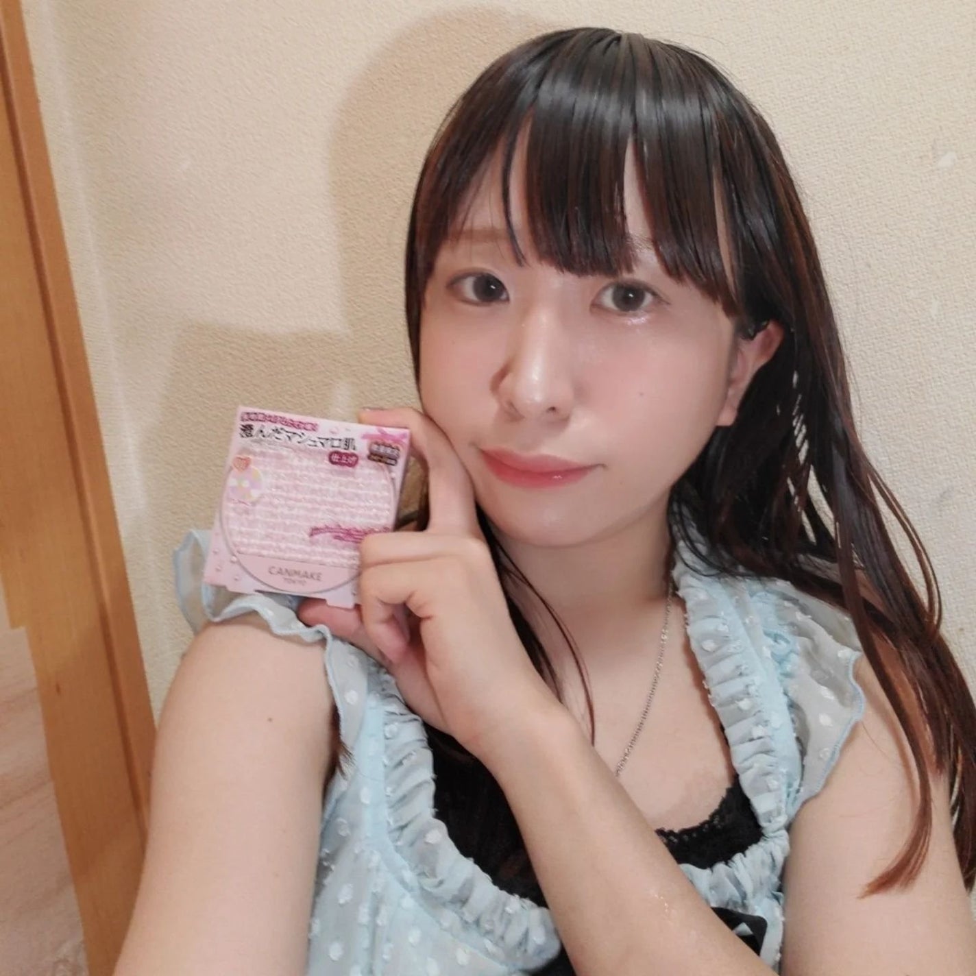 イルミネイティングフィニッシュパウダー ~Abloom~/キャンメイク/プレストパウダーを使ったクチコミ(1枚目)