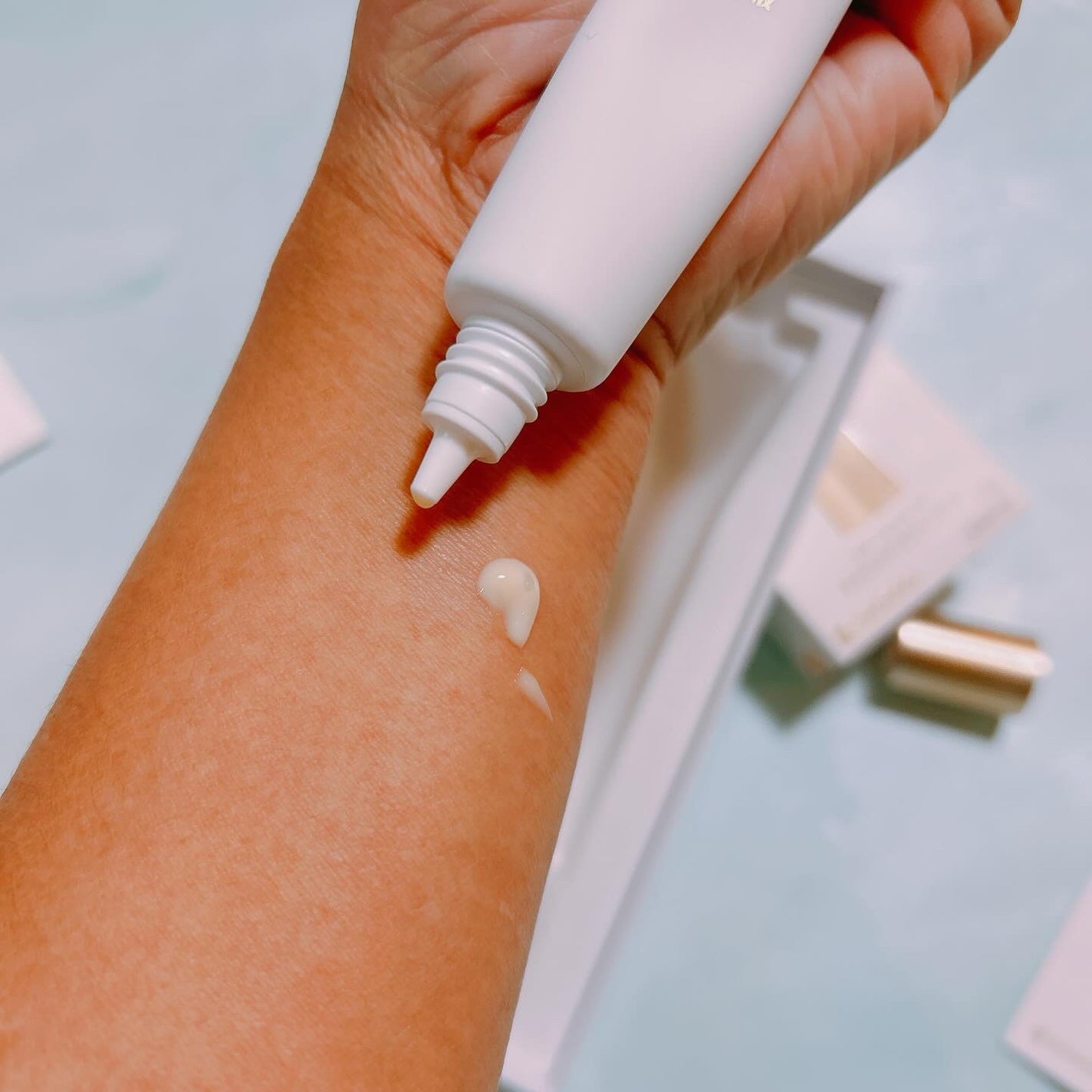 シナールエクシア ホワイトメディカルエッセンス/シオノギ製薬/美容液を使ったクチコミ(2枚目)