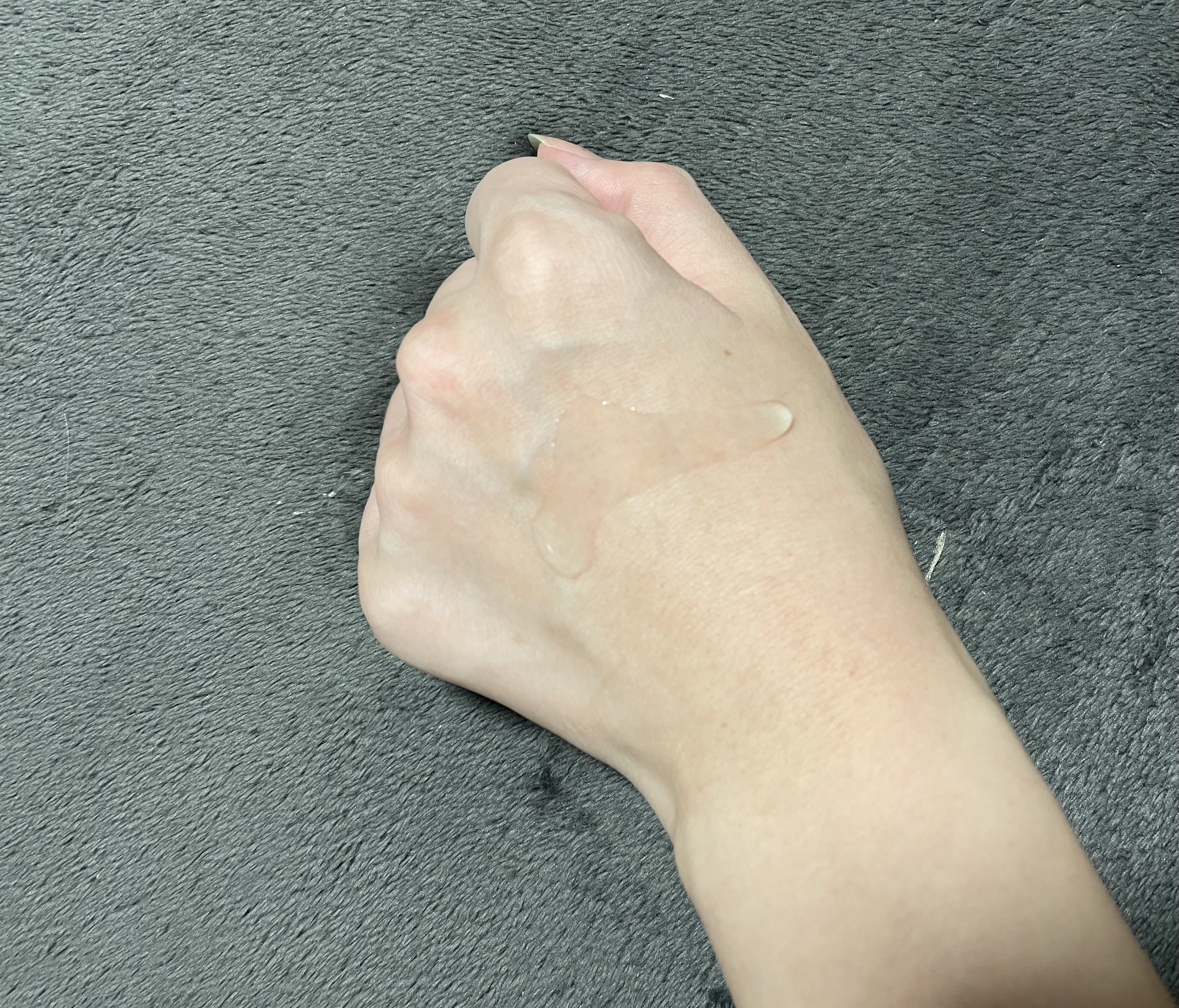 トーンブライトニング カプセルアンプル/SKIN1004/美容液を使ったクチコミ（2枚目）