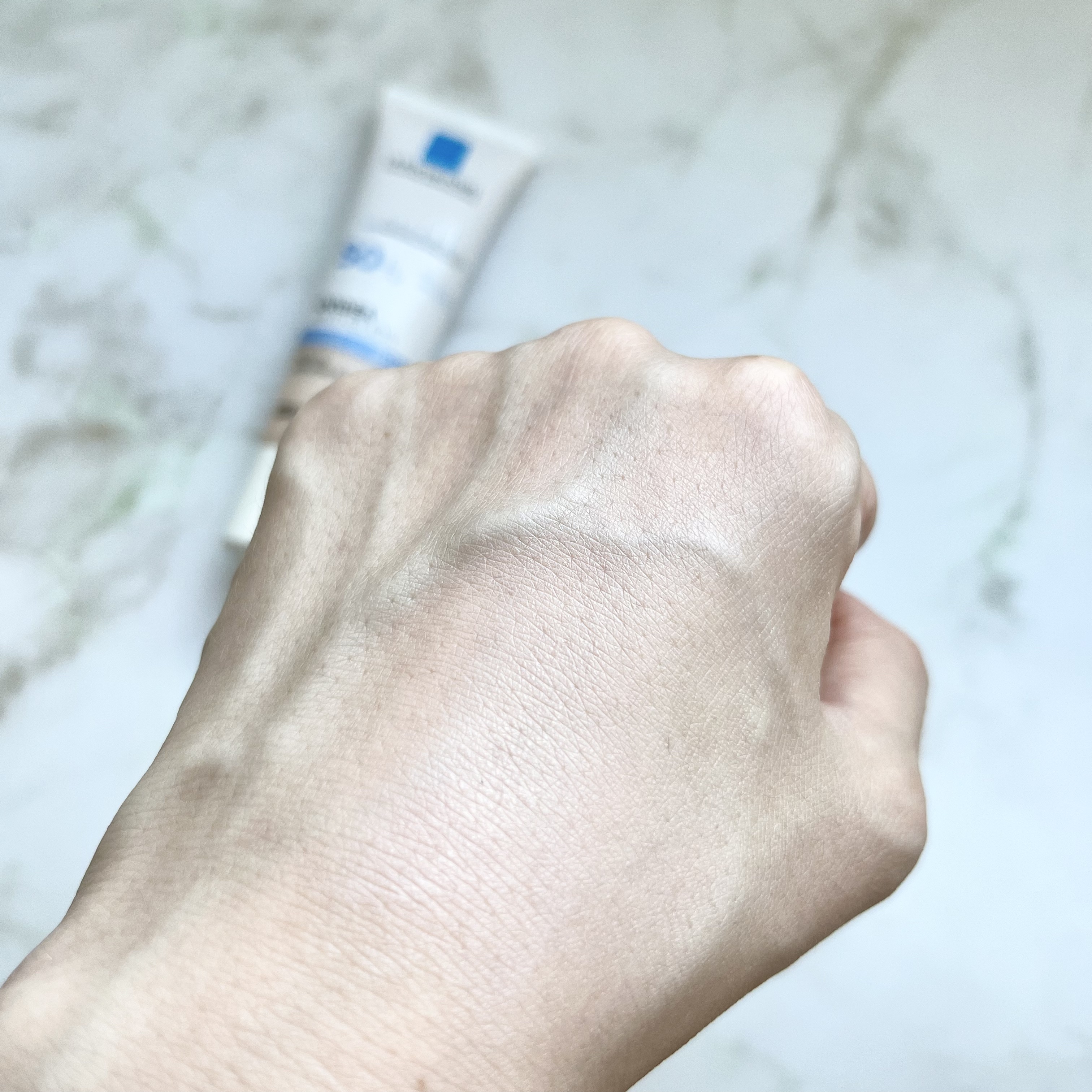 UVイデア XL プロテクショントーンアップ ローズ/ラ ロッシュ ポゼ/日焼け止めクリームを使ったクチコミ（3枚目）