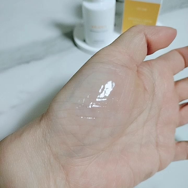 薬用ホワイトニング Cセラム/AKAHA/美容液を使ったクチコミ(6枚目)