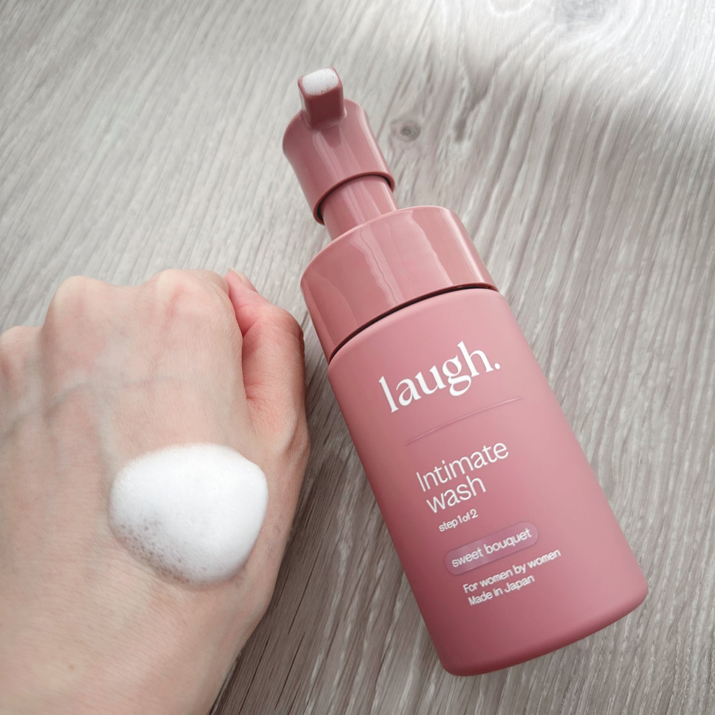 laugh. インティメントウォッシュ詰め替え用2個(リラックスバーベナ) laugh. インティメイトウォッシュ 詰め替え用 リラックス