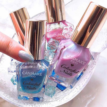 カラフルネイルズ/キャンメイク/マニキュアを使ったクチコミ(2枚目)