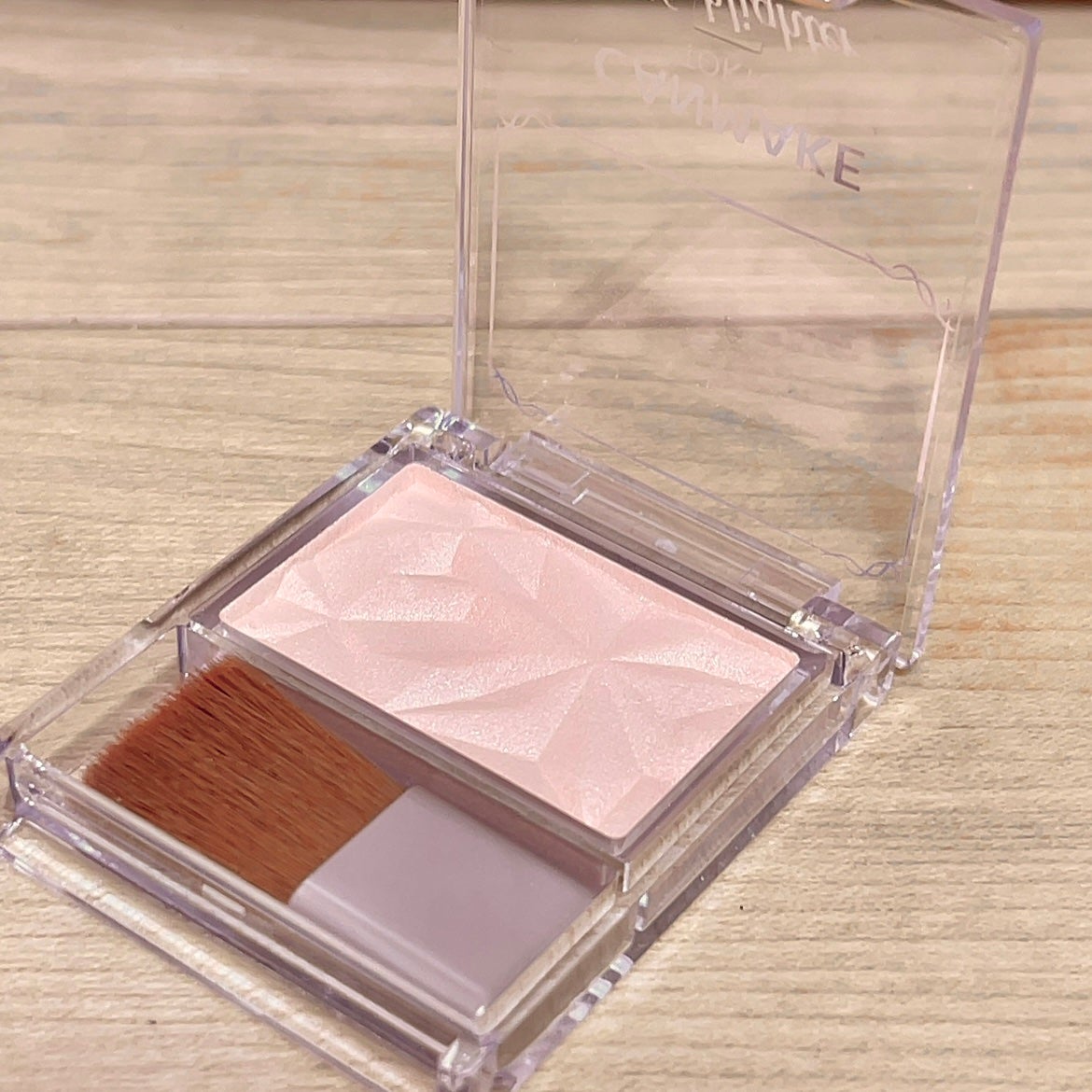 ハイライター/キャンメイク/パウダーハイライトを使ったクチコミ(1枚目)