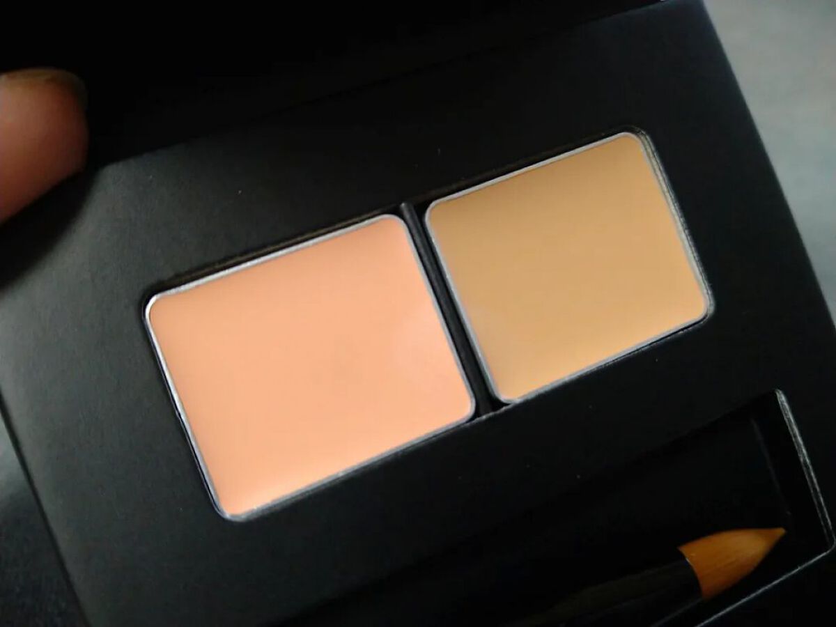 ロングウェア フィッティング コンシーラー/ブリリアージュ/パレットコンシーラーを使ったクチコミ（3枚目）