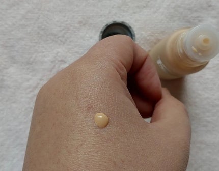 カラー (水おしろい)/ピアベルピア/リキッドファンデーションを使ったクチコミ(5枚目)