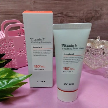 COSRX ビタミンEバイタライジングUVクリーム　SFP50＋のクチコミ「COSRX
LINEVitamin E Vitalizing Sunscreen
 SPF 5.....」（2枚目）