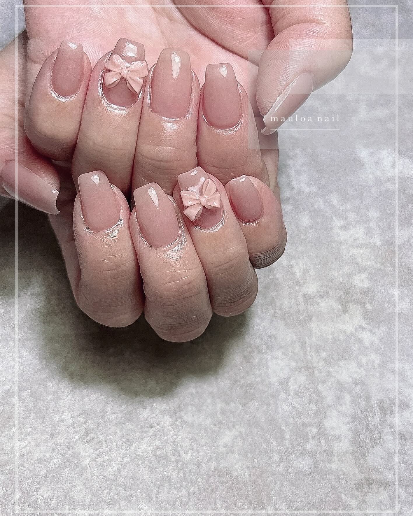 #ミラーネイル,#ネイル,#アートネイル,#秋ネイル,#リボンネイル,#東住吉区ネイル,#手書きアートネイル,#ミラーアートネイル,#パーツネイル,#ミラーネイル,#ワンカラーネイル,#天王寺ネイル,#ハートネイルのネイルデザイン