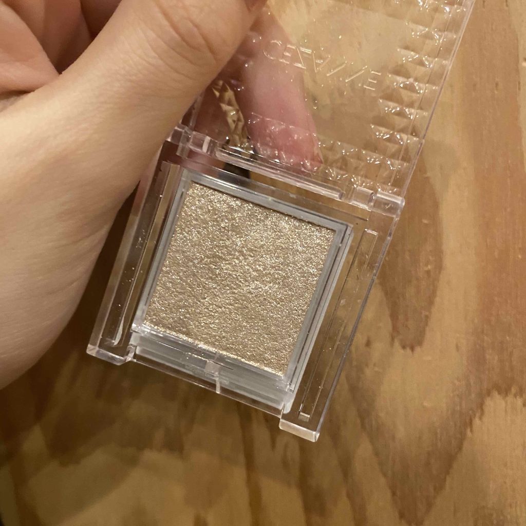 シングルカラーアイシャドウ/CEZANNE/単色アイシャドウを使ったクチコミ(1枚目)