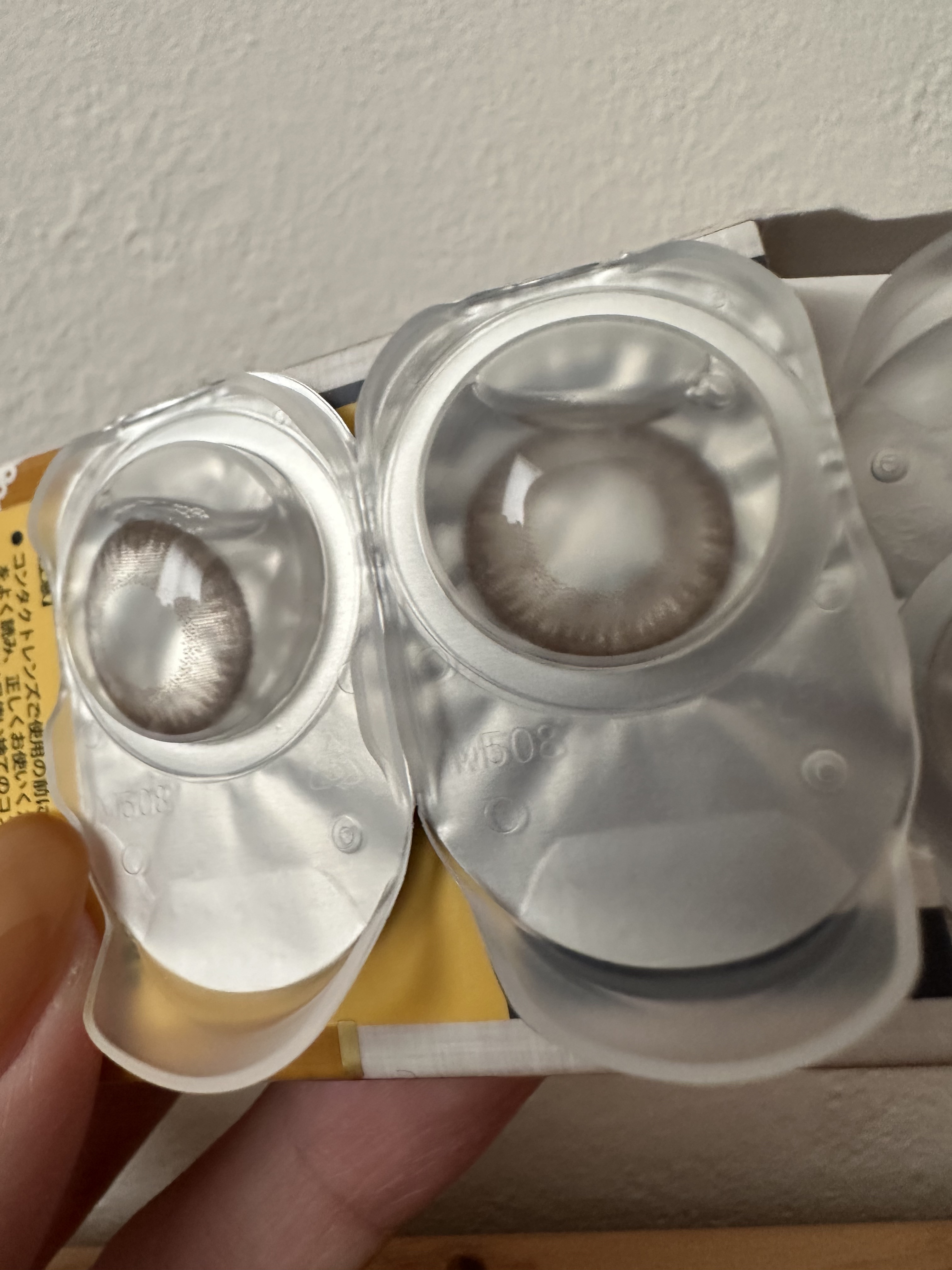 Flurry by colors 1day パールライトブラウン(ぽんぽこたぬき)/Flurry by colors/ワンデー（１DAY）カラコンを使ったクチコミ（3枚目）