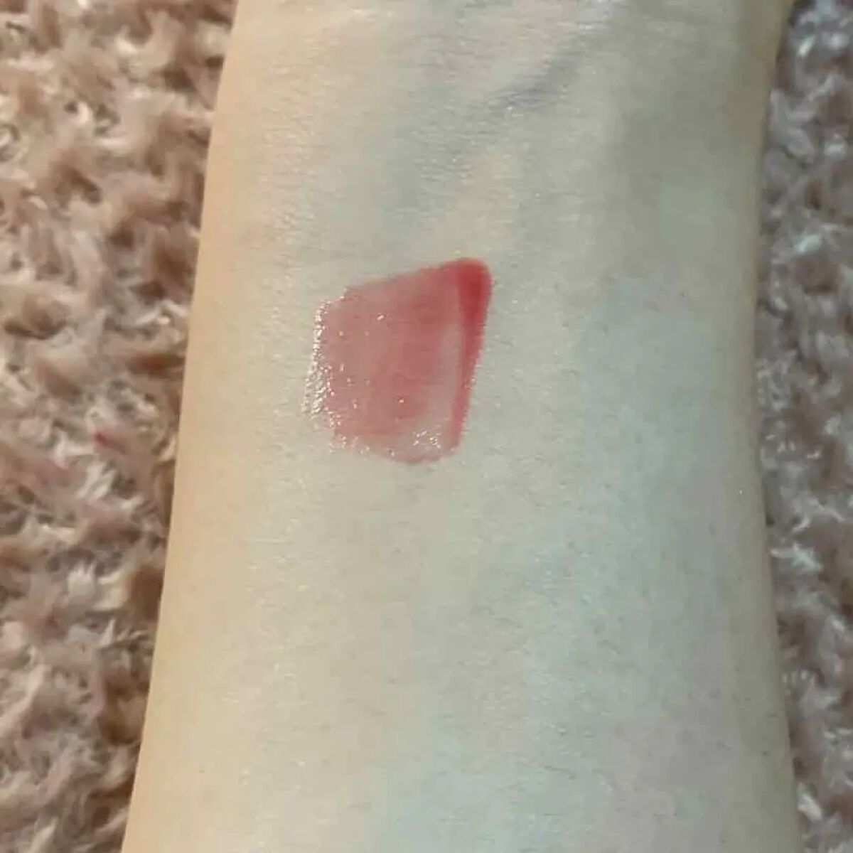 ミネラルリッププランパー クランベリーレッド