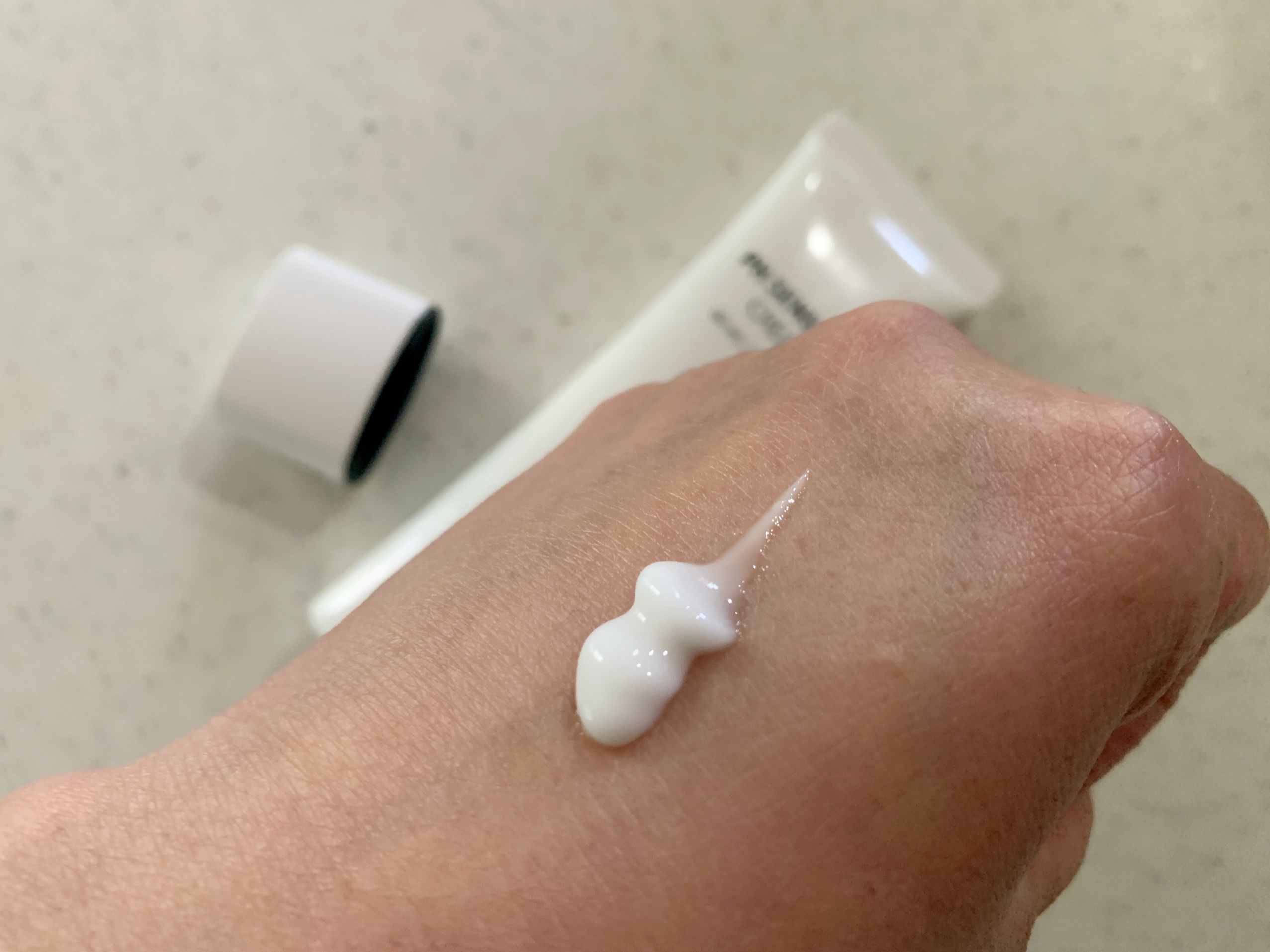 サミュ PHセンシティブフェイシャルトリートメント/SAM'U/美容液を使ったクチコミ（2枚目）