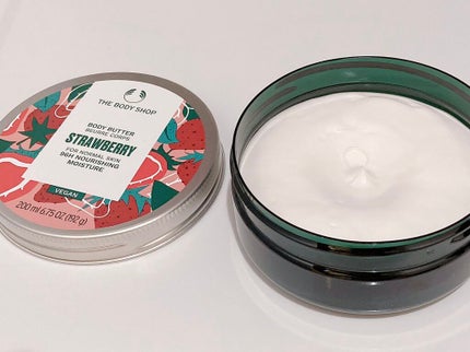 ボディバター ストロベリー/THE BODY SHOP/ボディクリームを使ったクチコミ(3枚目)