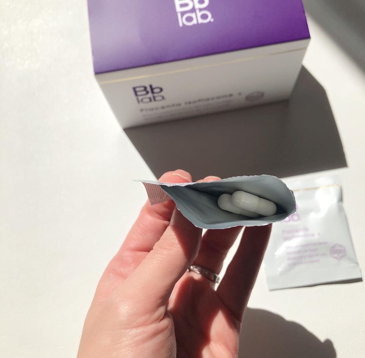 プラセンタ イソフラボン＋/Bb lab./美容サプリメントを使ったクチコミ（2枚目）