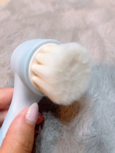 PORE CLEANSING SILICONE DUAL BRUSH /fillimilli/メイクブラシを使ったクチコミ（3枚目）