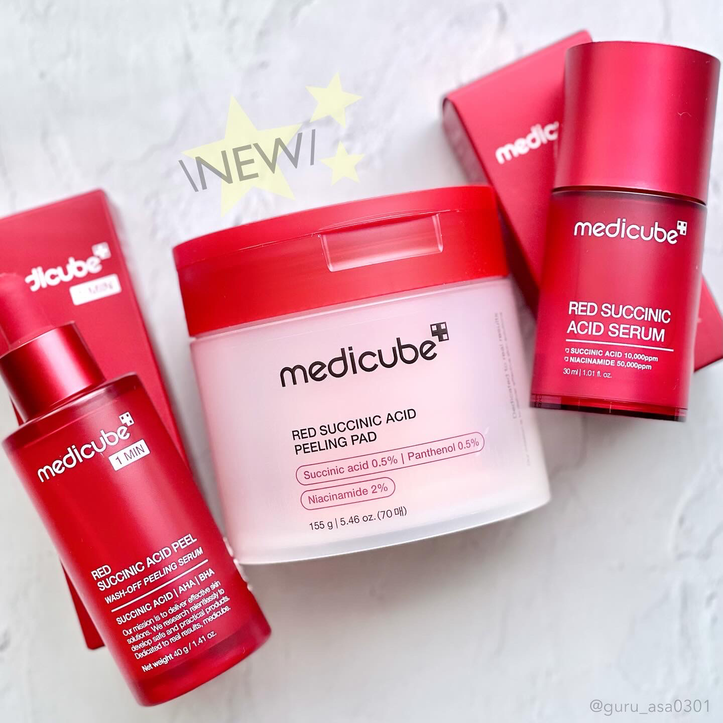 #PR #medicube 

\メディキューブ新作/
ニキビ肌向けのレッドラインより
レッドアクネピーリングパッドが新登場👏

凹凸面で老廃物や過剰な皮脂を拭き取り
集中ケアが必要な部位は柔らかい面で
1分間パック！

赤いエッセンスが