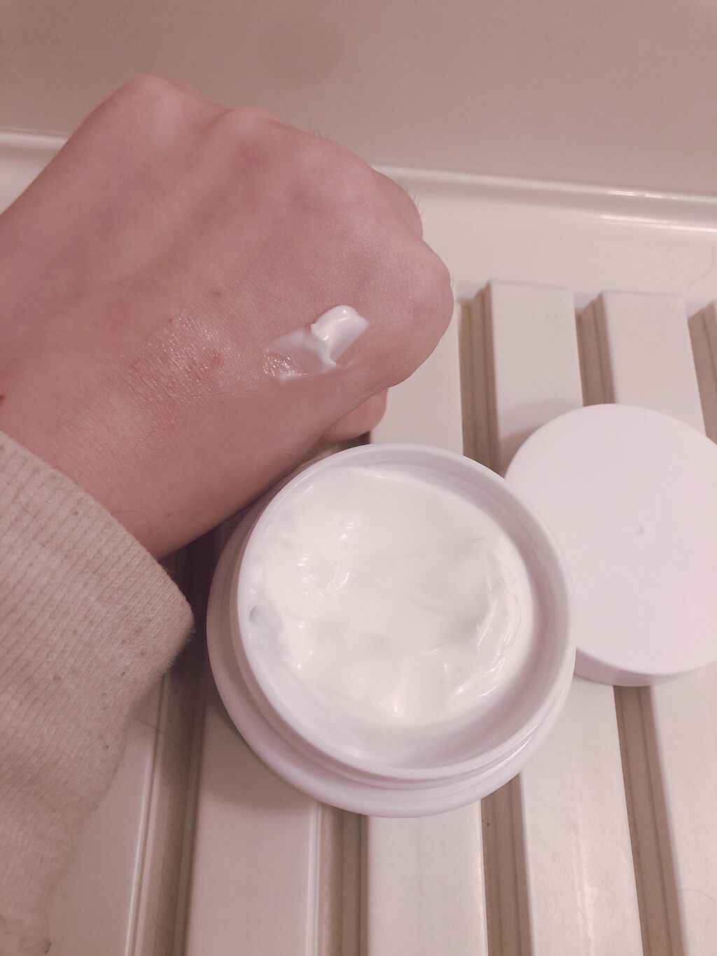 モイスチャーバーム ジャー/キュレル/フェイスクリームを使ったクチコミ(2枚目)