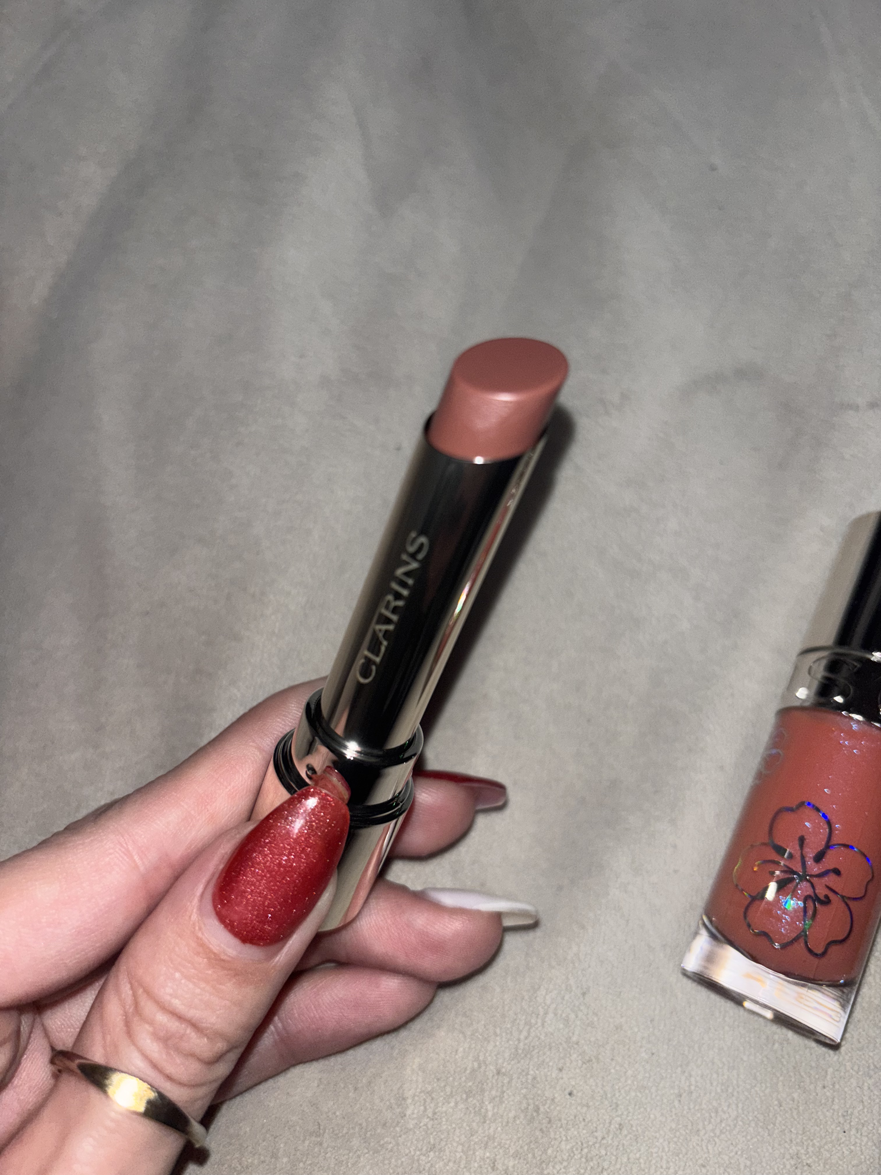 ハンド／ネイル トリートメント クリーム 30mL（フェアリー ブロッサム）/CLARINS/ハンドクリームを使ったクチコミ（2枚目）