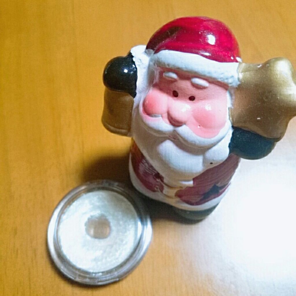 ドーリーウインク クリームアイシャドウⅢ のクチコミ「今回はコージー ドーリーウインクのゴールドクリームアイシャドウを紹介します🐥

底見えするほど.....」（1枚目）