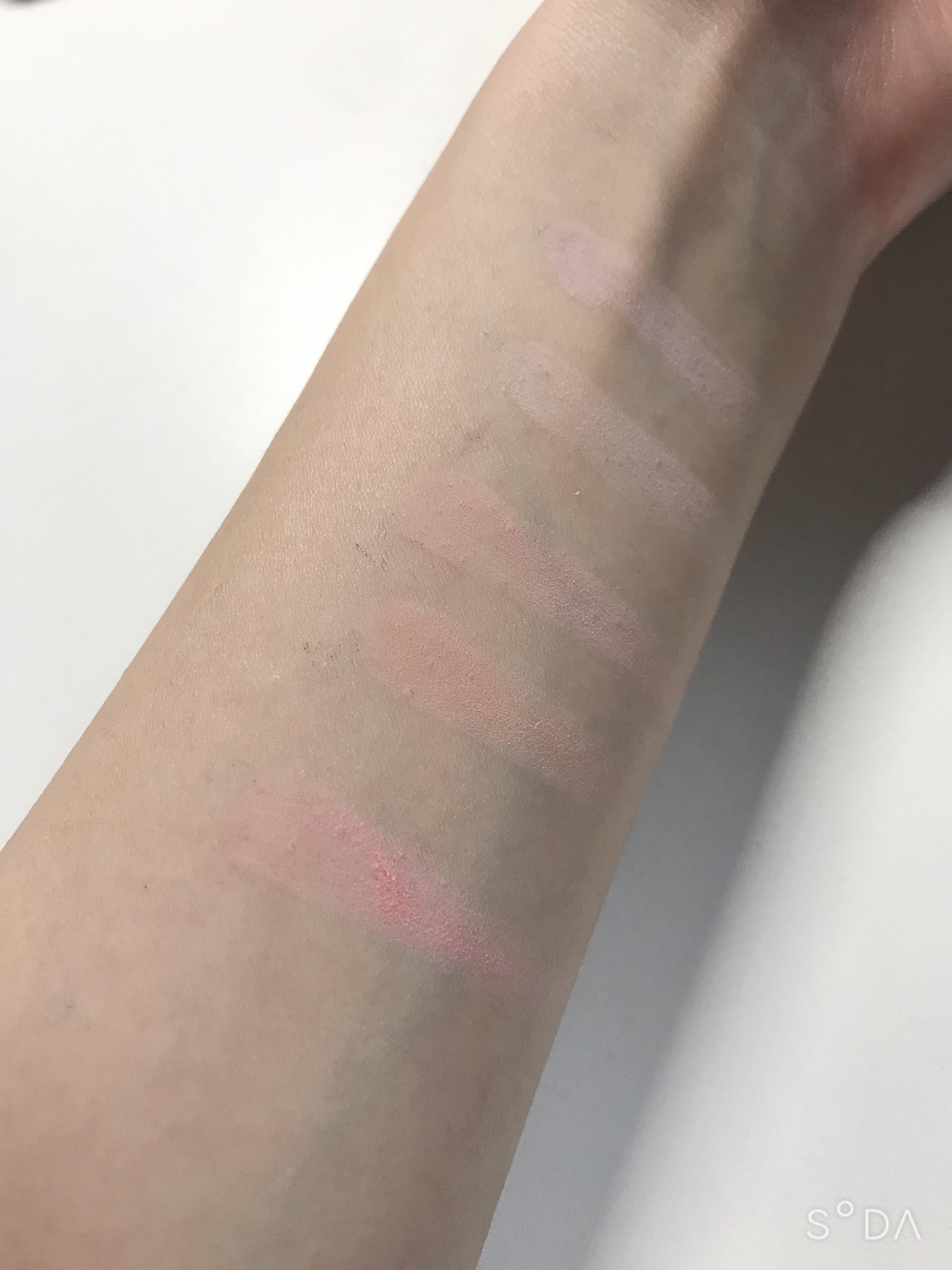 月光人魚 ジュエリーチークブラッシュ/FlowerKnows/パウダーチークを使ったクチコミ(7枚目)