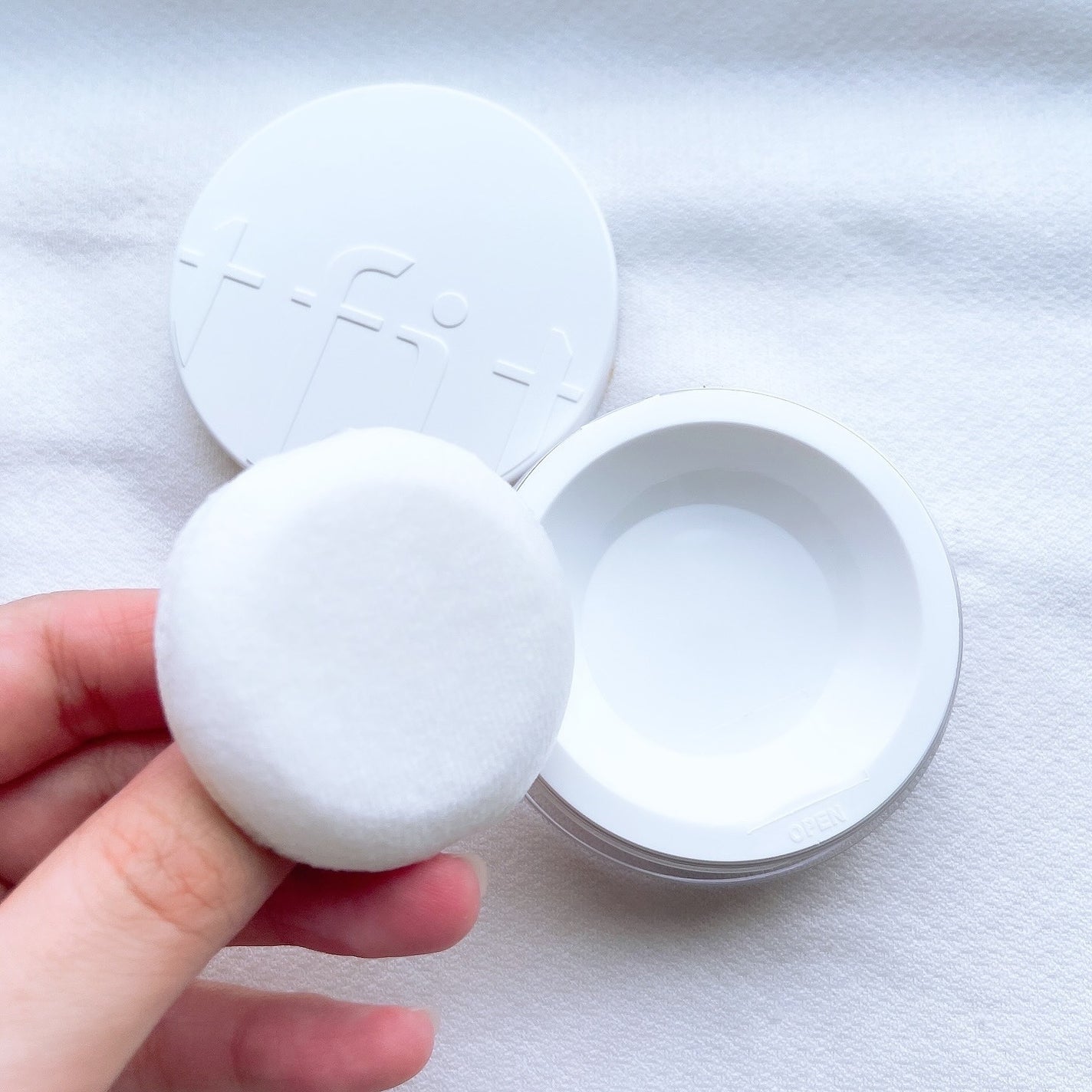 トランスルーセントセットフィニッシングパウダー/TFIT/ルースパウダーを使ったクチコミ(5枚目)