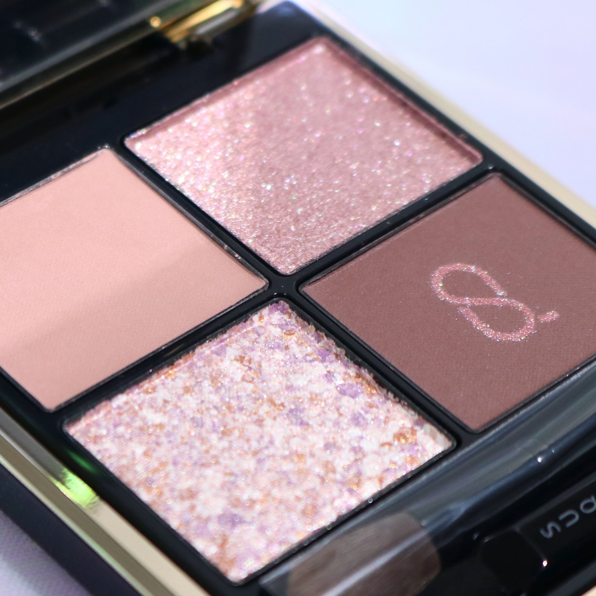 ニューアピールライナー 01 セピアラベンダー/KiSS/リキッドアイライナーを使ったクチコミ（1枚目）