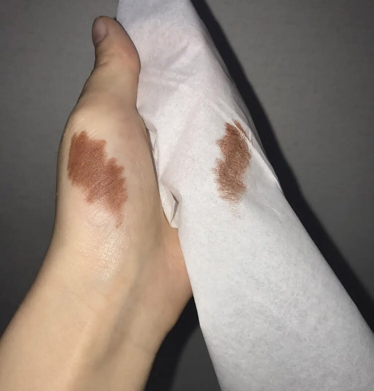 リップスティック フォト（サテン）/M・A・C/口紅を使ったクチコミ（2枚目）