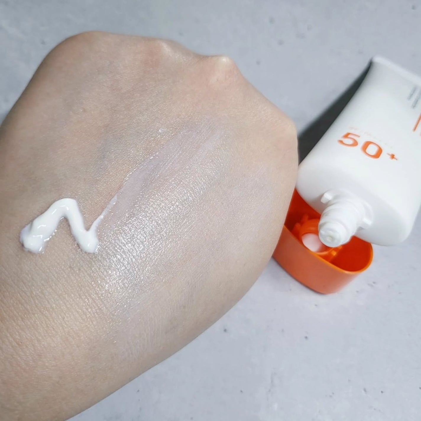 UVシールド エアフィット リペア サンクリーム/リエンジャン/日焼け止めクリームを使ったクチコミ(2枚目)