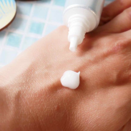 純白専科 すっぴん白雪美容液(専科 薬用美白クリーム)/SENKA(専科)/美容液を使ったクチコミ(2枚目)