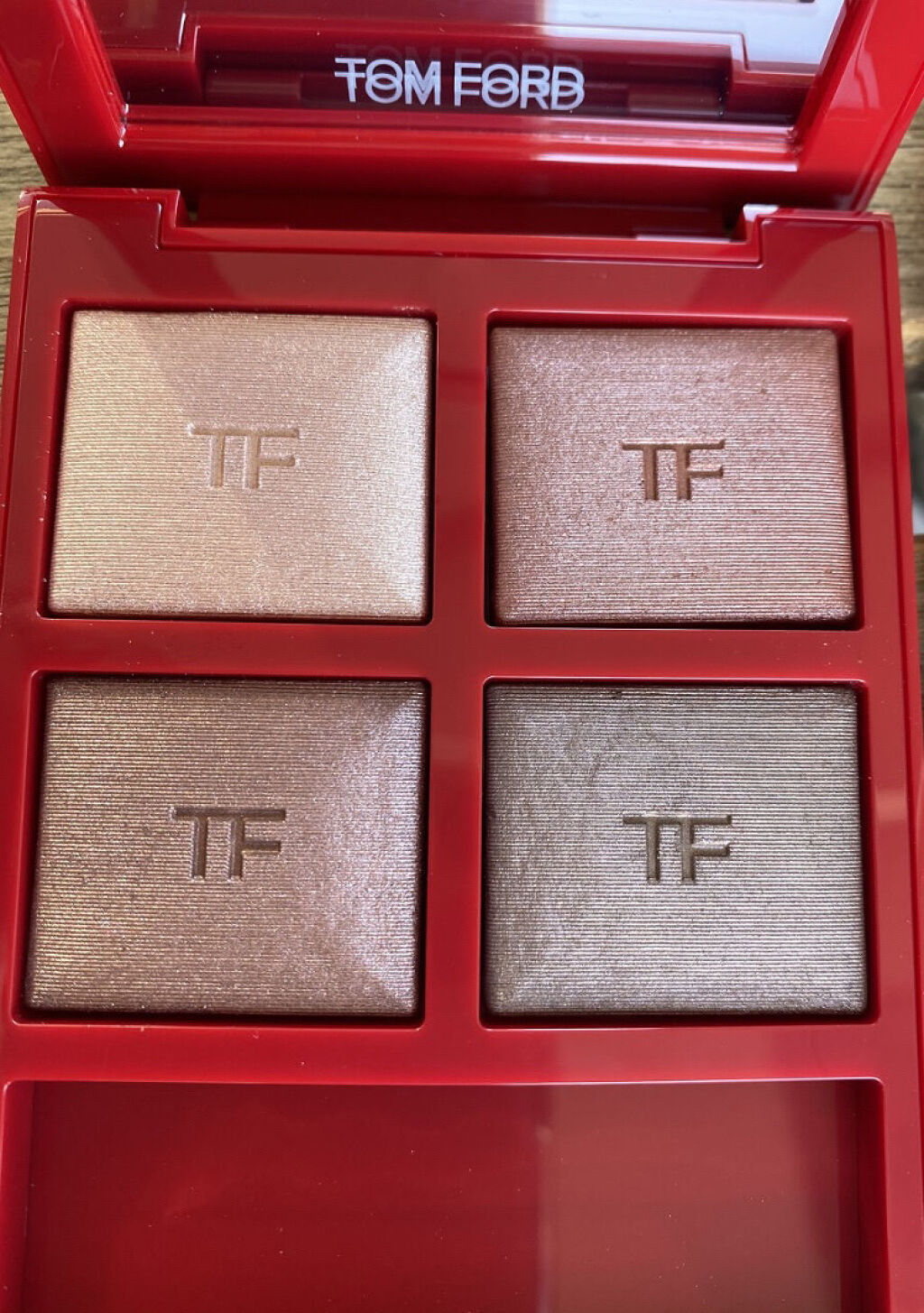 アイ カラー クォード 03A ボディ ヒート/TOM FORD BEAUTY/アイシャドウパレットを使ったクチコミ（2枚目）