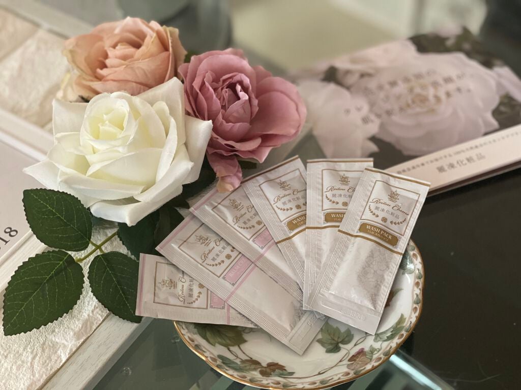 リリー on LIPS 「バームクリームと15秒洗顔パック麗凍化粧品の製品の凄い..」(1枚目)