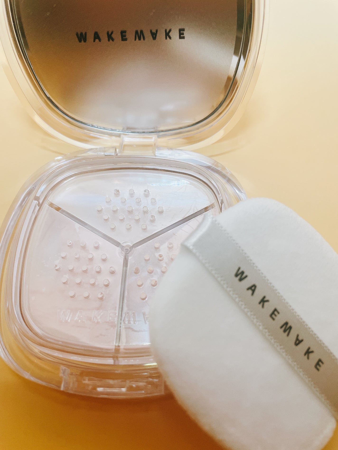 ステイフィクサーマルチカラーパウダー/wakemake/ルースパウダーを使ったクチコミ(4枚目)