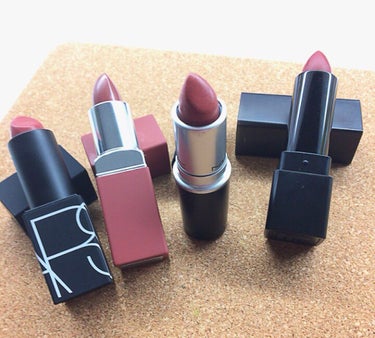 リップスティック 2913/NARS/口紅を使ったクチコミ（2枚目）