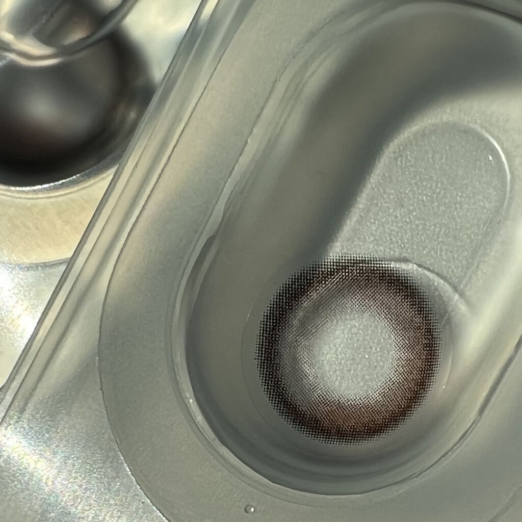 Coconut/THEPIEL/カラーコンタクトレンズを使ったクチコミ（3枚目）