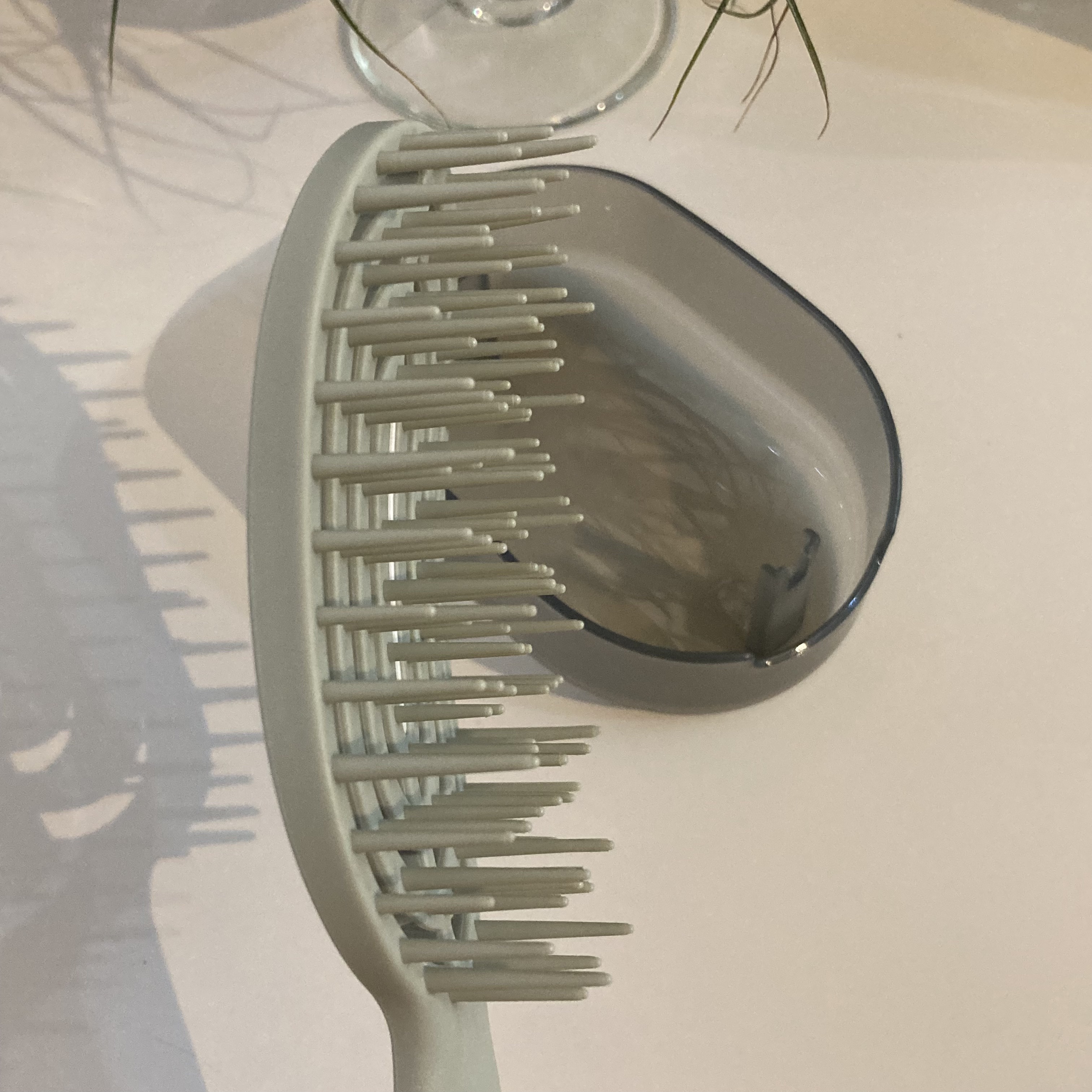 ユニークリー 4wayスムースヘアブラシ/ビー・エヌ/ヘアブラシを使ったクチコミ（3枚目）