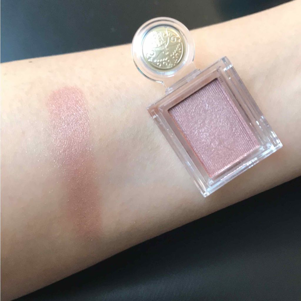 シャドーカスタマイズ/MAJOLICA MAJORCA/単色アイシャドウを使ったクチコミ（2枚目）