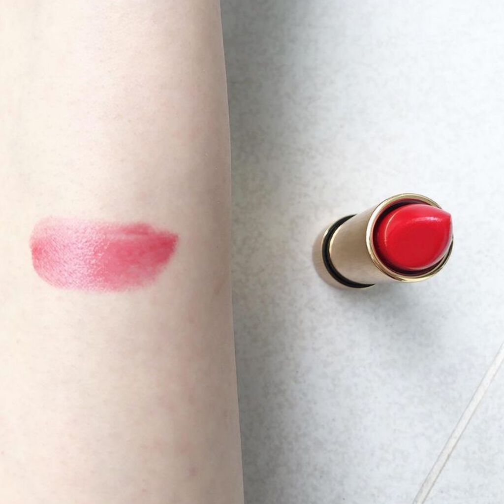 グッチ ルージュ ア レーヴル ヴォワル/GUCCI beauty/口紅を使ったクチコミ（2枚目）