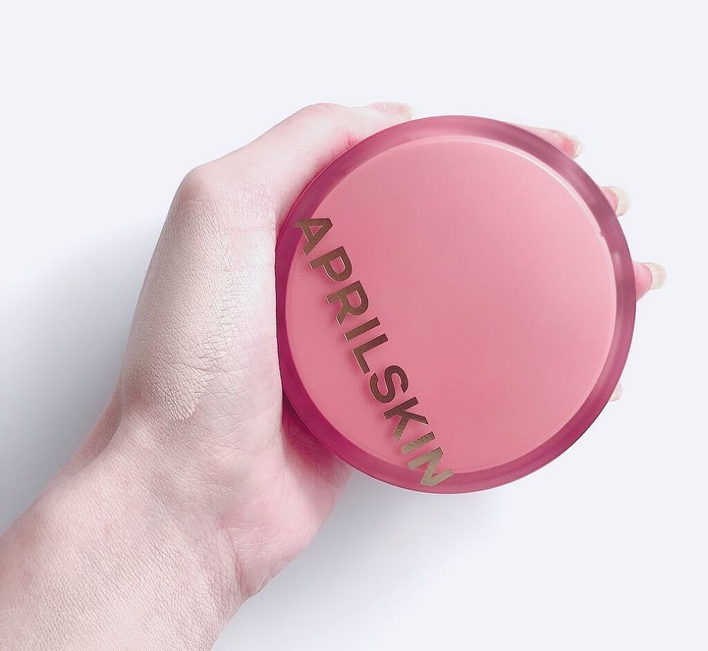 ヒーロークッション+レフィルセット/APRILSKIN/クッションファンデーションを使ったクチコミ(3枚目)