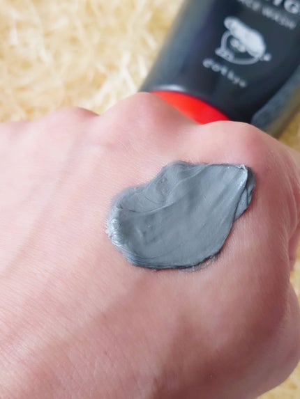 dotbye 毛穴いちご洗顔 ブラック/コスメテックスローランド/洗顔フォームを使ったクチコミ(5枚目)