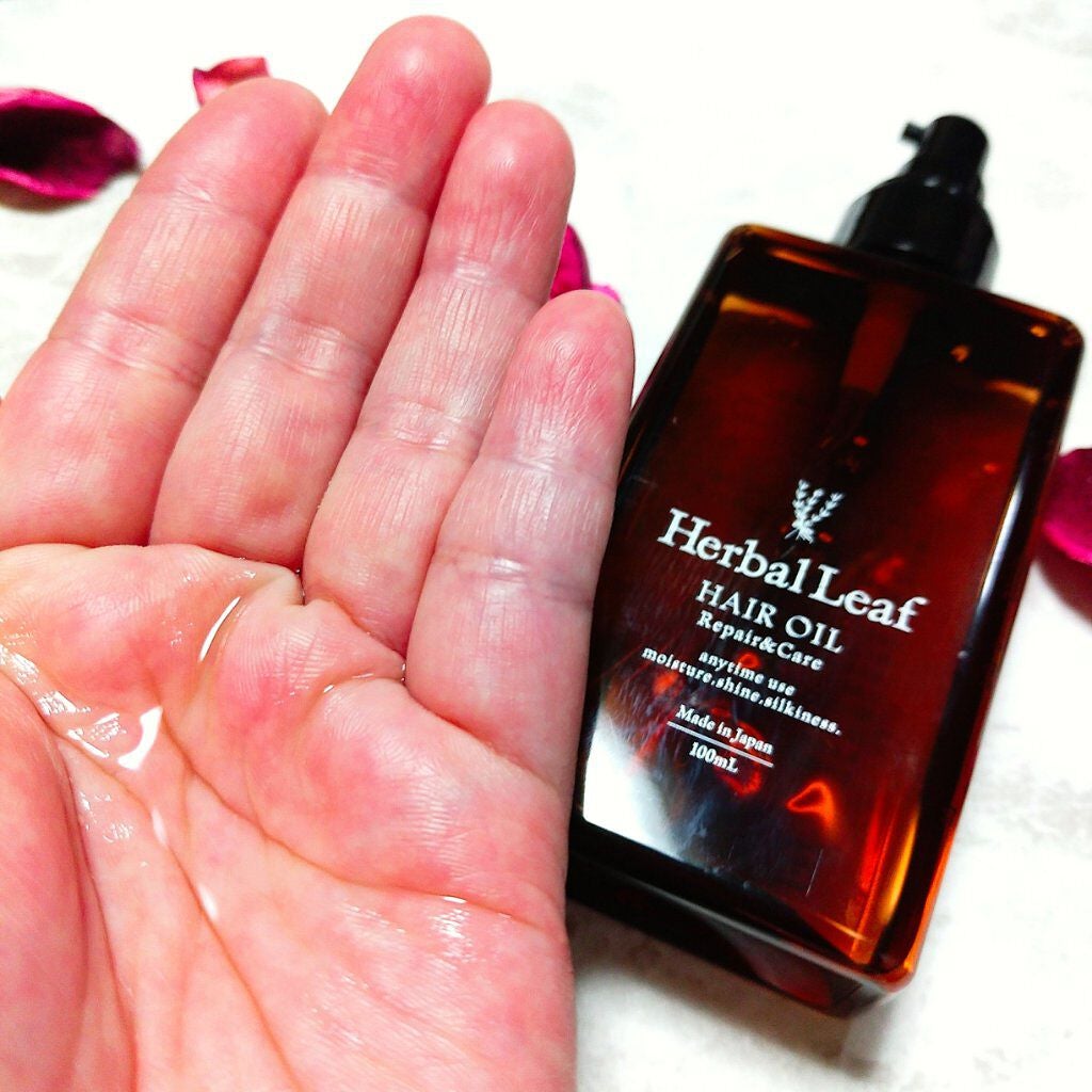オーガニックヘアオイル フレッシュティーの香り/ハーバルリーフ/ヘアオイルを使ったクチコミ(2枚目)