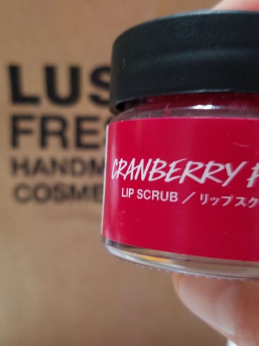 ❥❥ リピート商品になります。
#限定 #クランベリー #ベリーフィズ
#ラッシュ #LUSH #LIPSCRUB #リップスクラブ
#シュガースクラブ

限定というワードに弱い...💓
このクランベリ