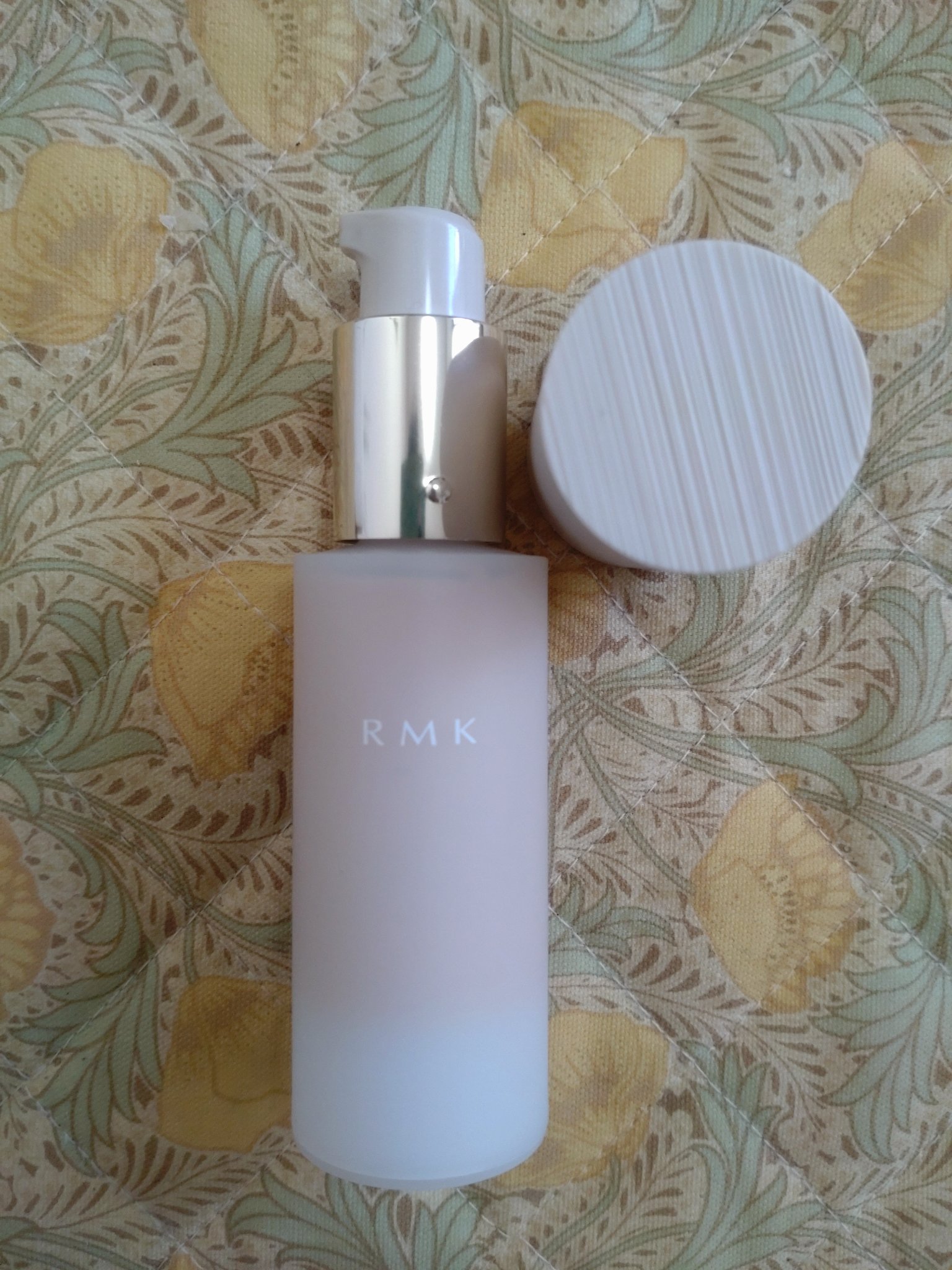 RMK ラスティング ジェルクリーミィファンデーション 101 /RMK/クリーム・エマルジョンファンデーションを使ったクチコミ（2枚目）